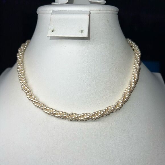 Vintage MCM Faux Pearl Braided Necklace - Picture 1 of 6